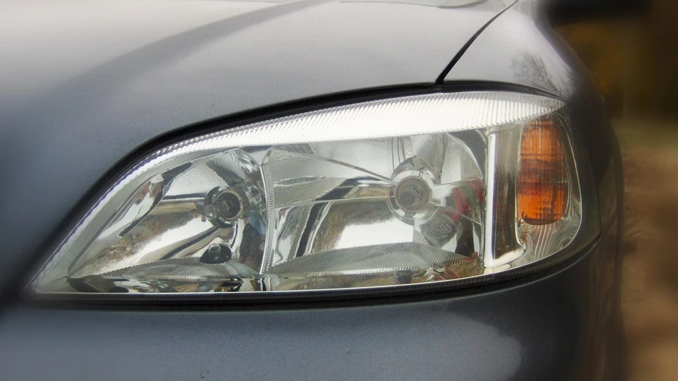 Opel Astra Сіренький 4