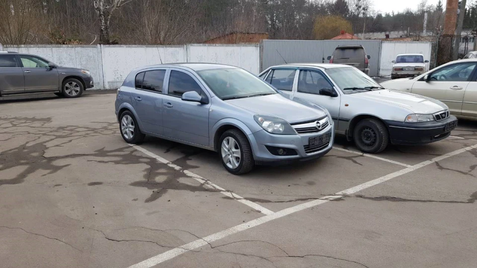 Opel Astra Сірий металік 4