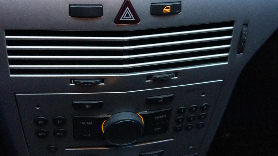 Opel Astra Сірий металік 5