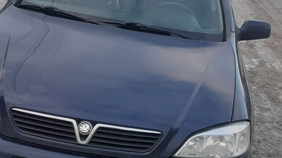 Opel Astra синій німець