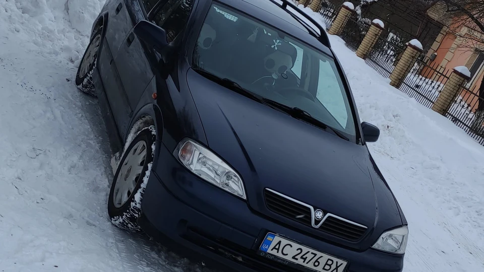 Opel Astra синій німець 3