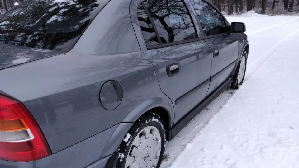 Opel Astra Нудний 1.4 twinport рус 3