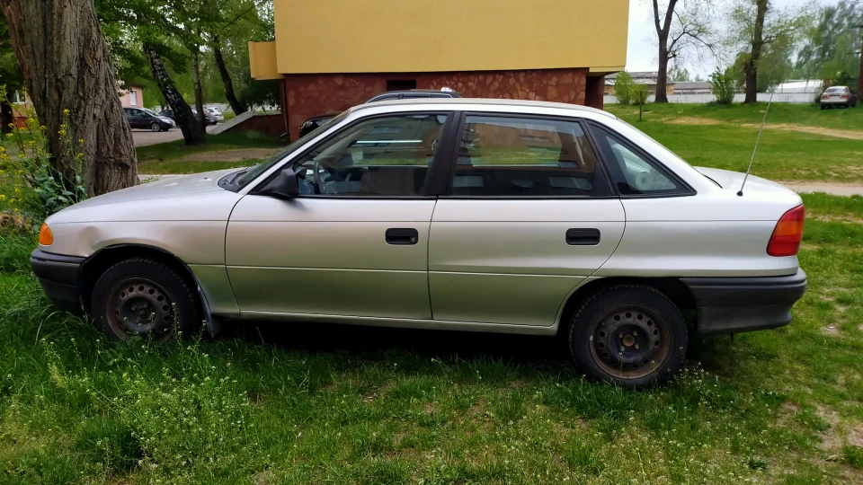 Opel Astra Снігова королева 2