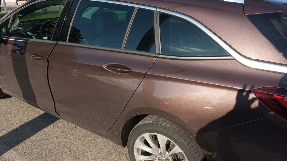 Opel Astra Sport tourer + 4