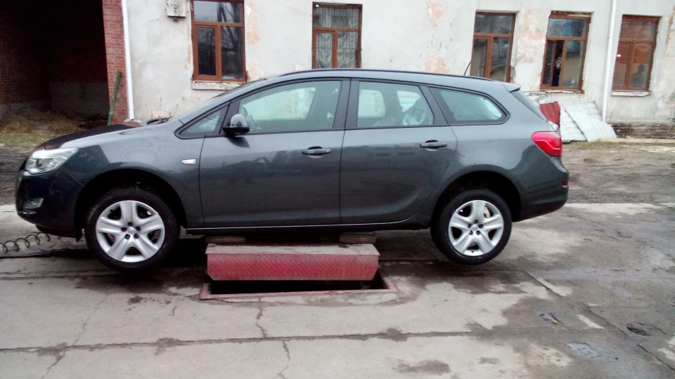 Opel Astra Sports Tourer 1.3 CDTI 5