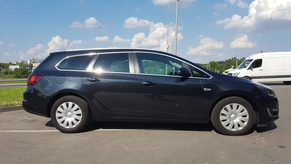 Opel Astra Sports tourer 2.0 cdti 3