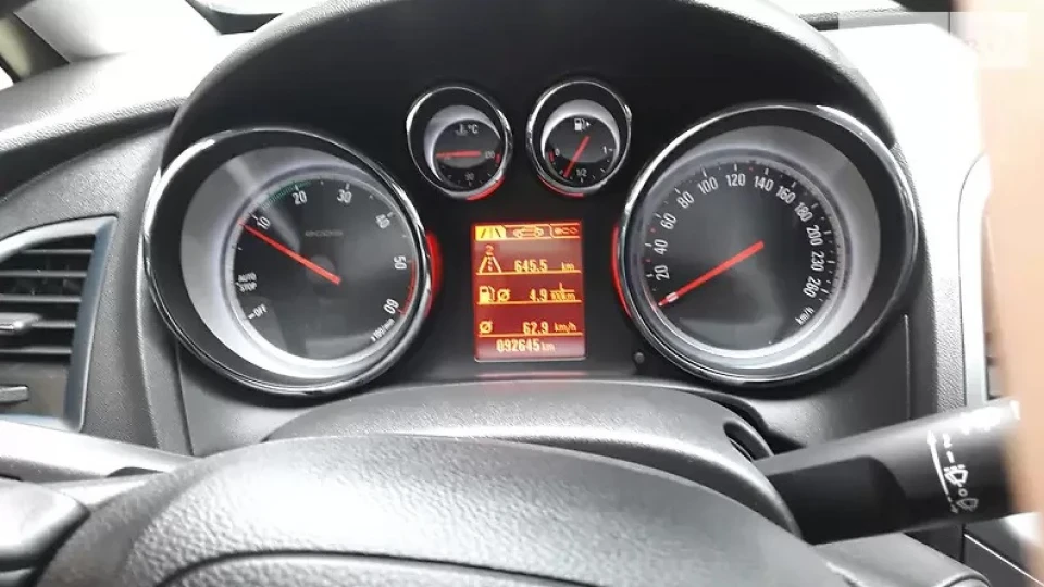Opel Astra Sports Tourer 5