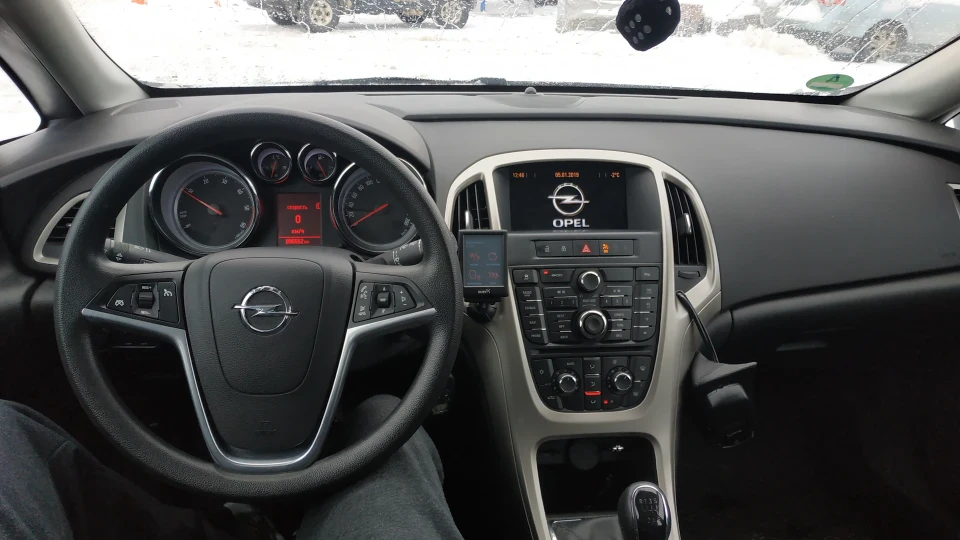 Opel Astra Sports Tourer 2