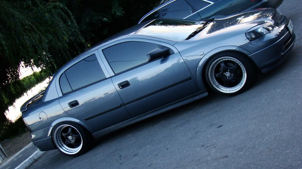 Opel Astra Street illusion 4