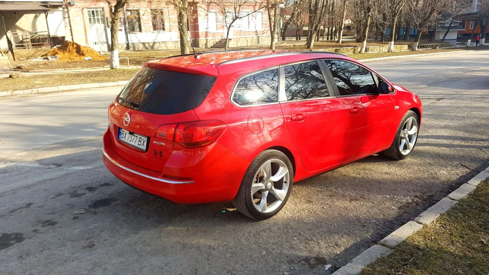 Opel Astra TiTanic 2