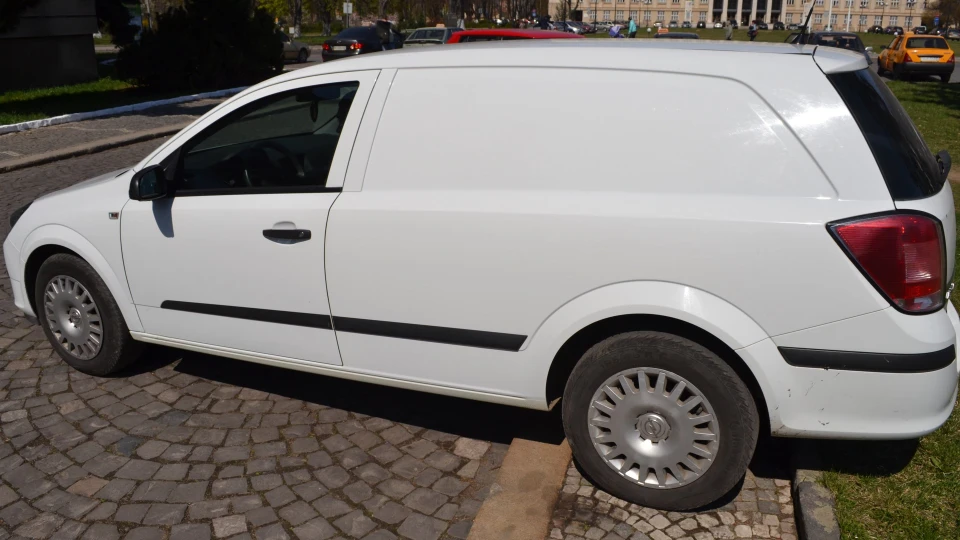 Opel Astra Van 5