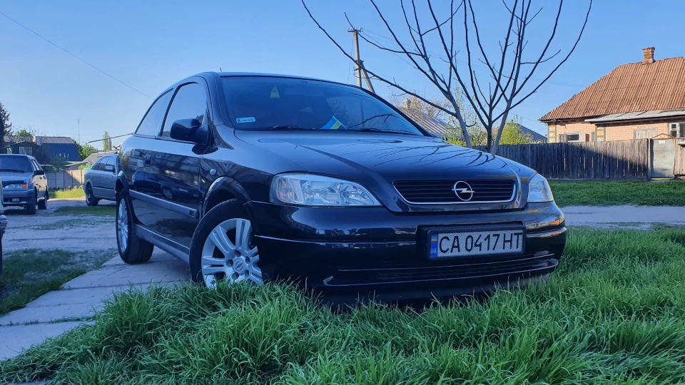 Opel Astra Василиса