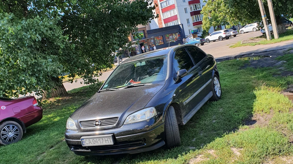Opel Astra Василиса 4