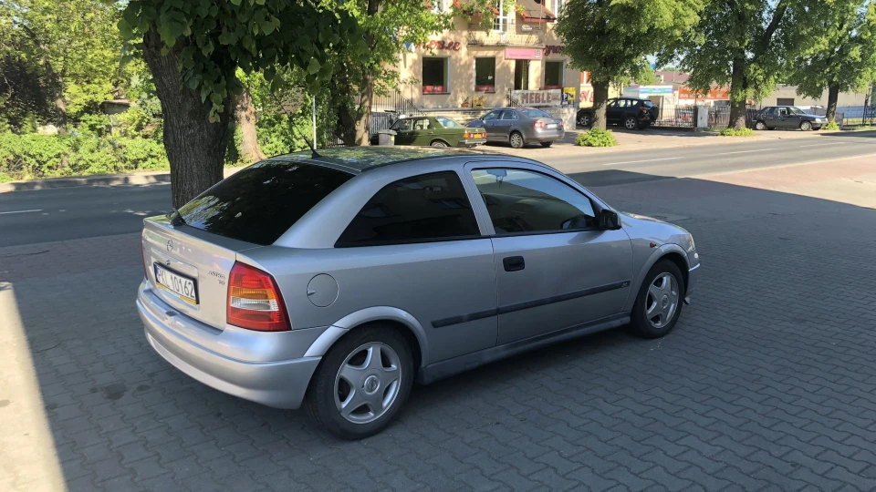 Opel Astra Вісімка
