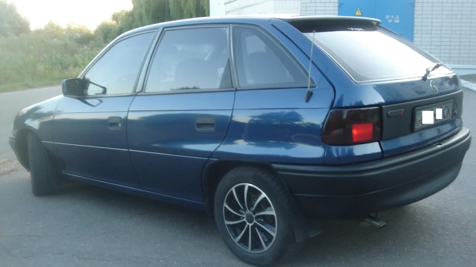 Opel Astra Вжунька=) 3