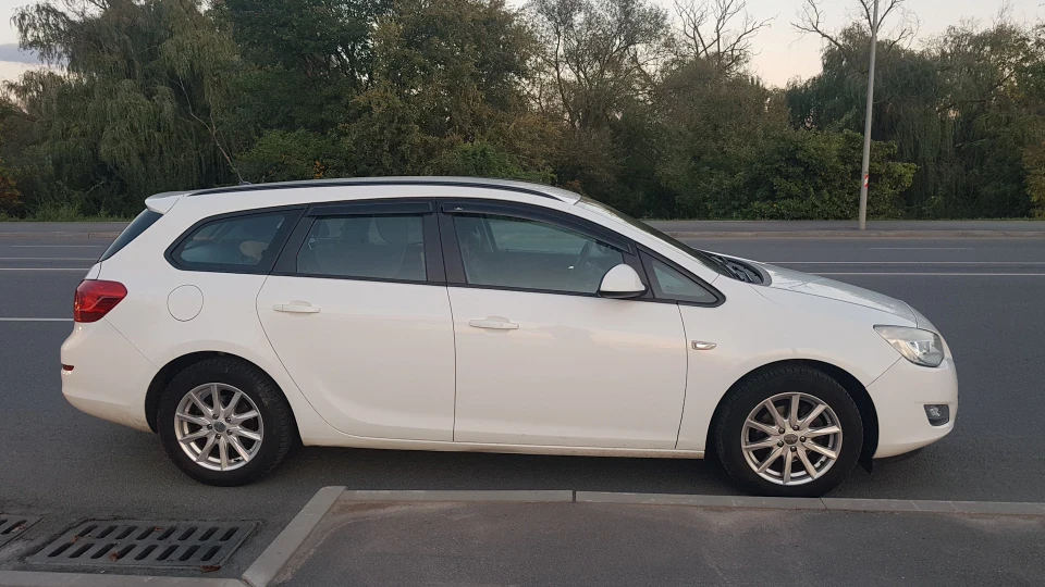 Opel Astra White Angel 3