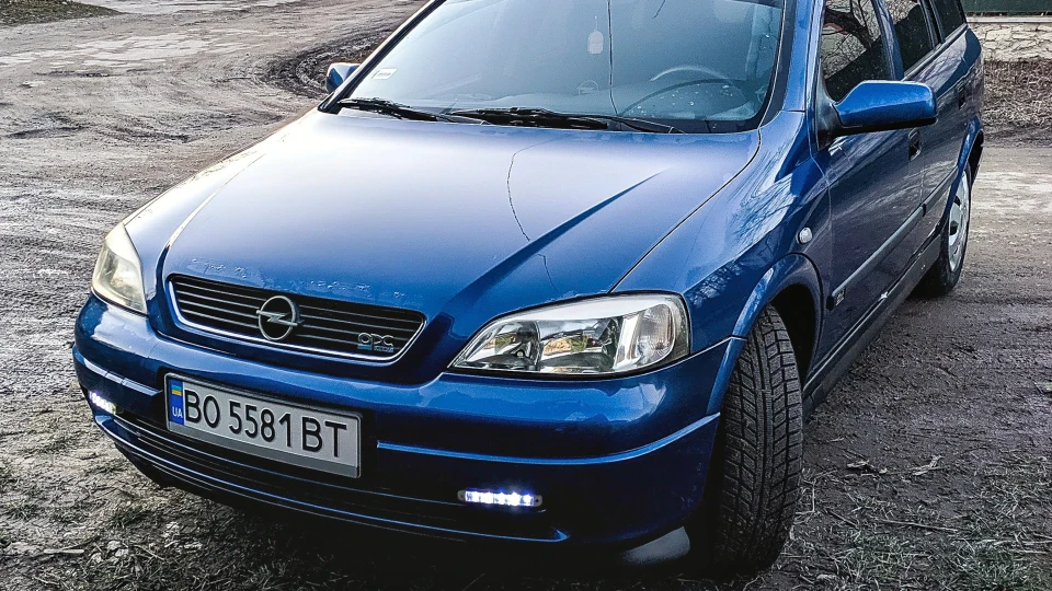 Opel Astra Y17dt