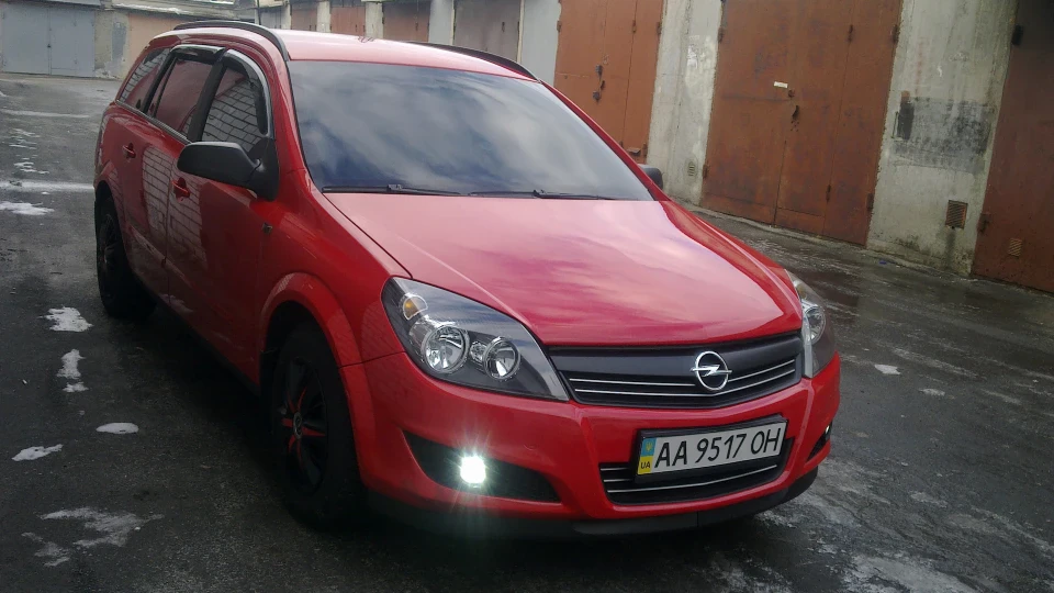 Opel Astra Жужа 2