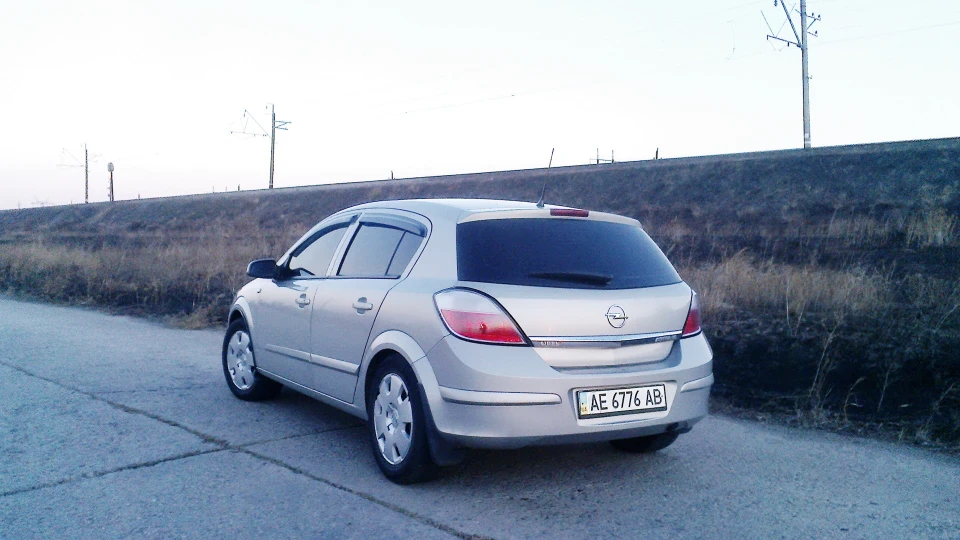 Opel Astra Зірочка) 3