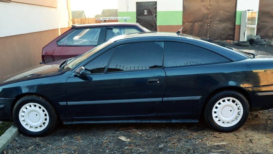Opel Calibra 4