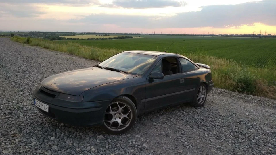 Opel Calibra 4