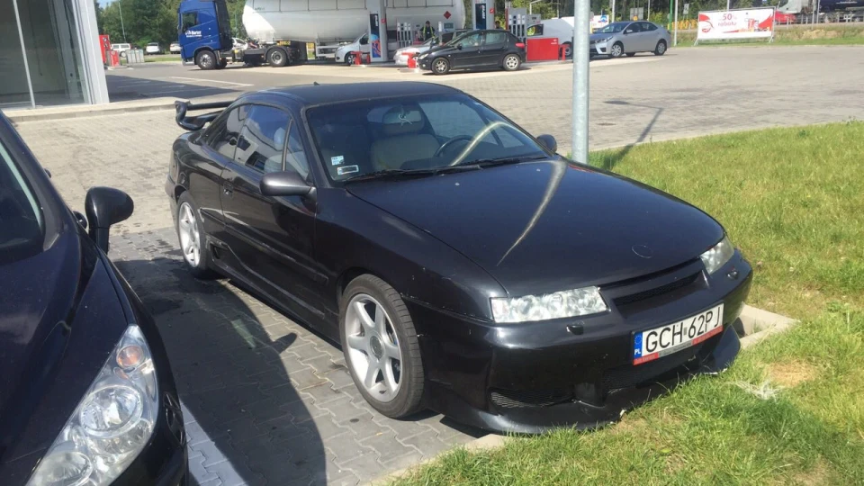 Opel Calibra 4