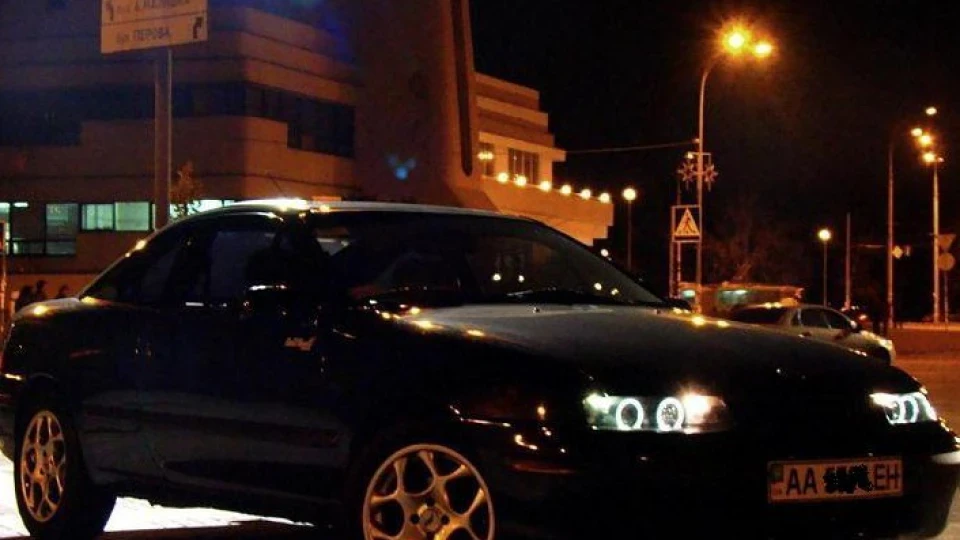 Opel Calibra 150 поні під капотом 2