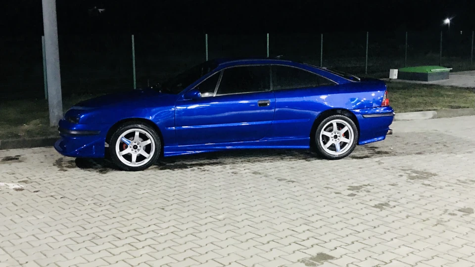 Opel Calibra 2.0 8v 4