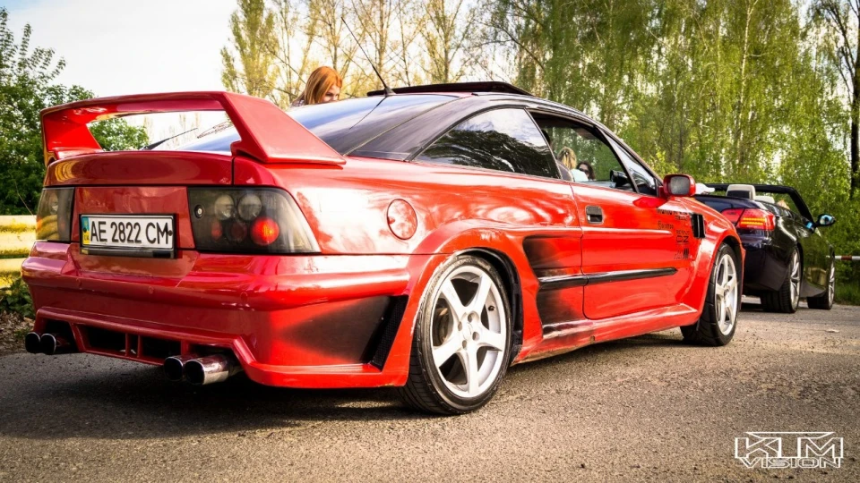 Opel Calibra 2.0 турбо
