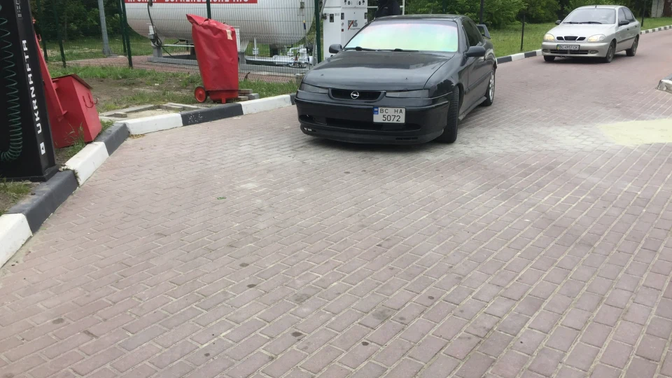 Opel Calibra Вантажівка 3