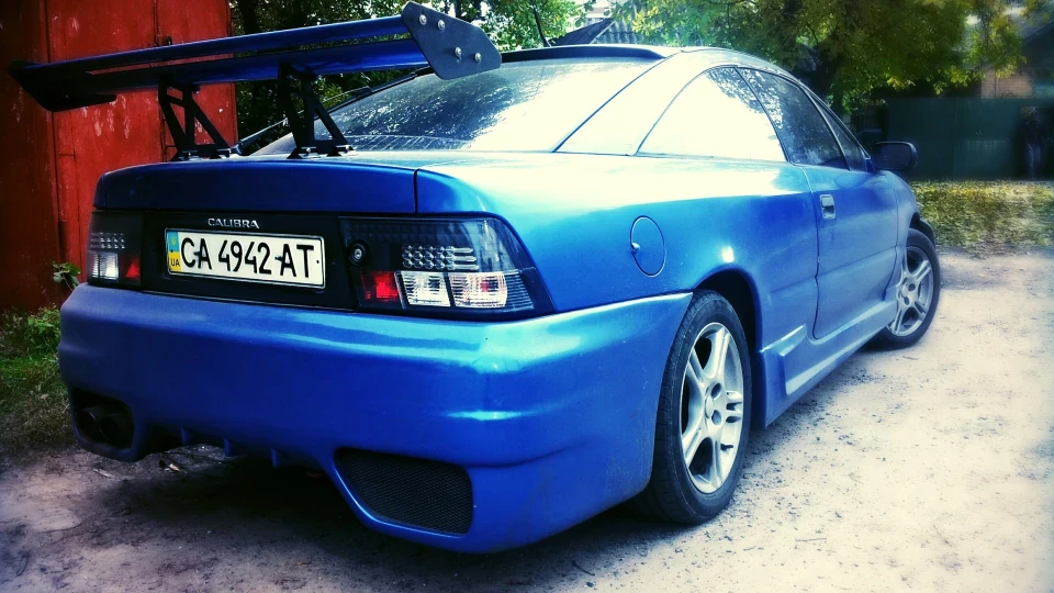 Opel Calibra продав цю кралю 5