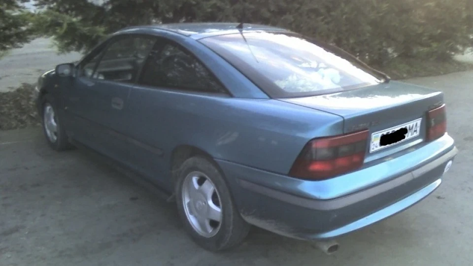 Opel Calibra rhd_vauxhall