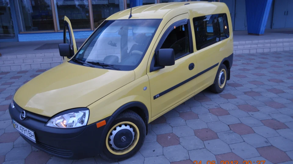 Opel Combo 1.3 CDTI LEMON
