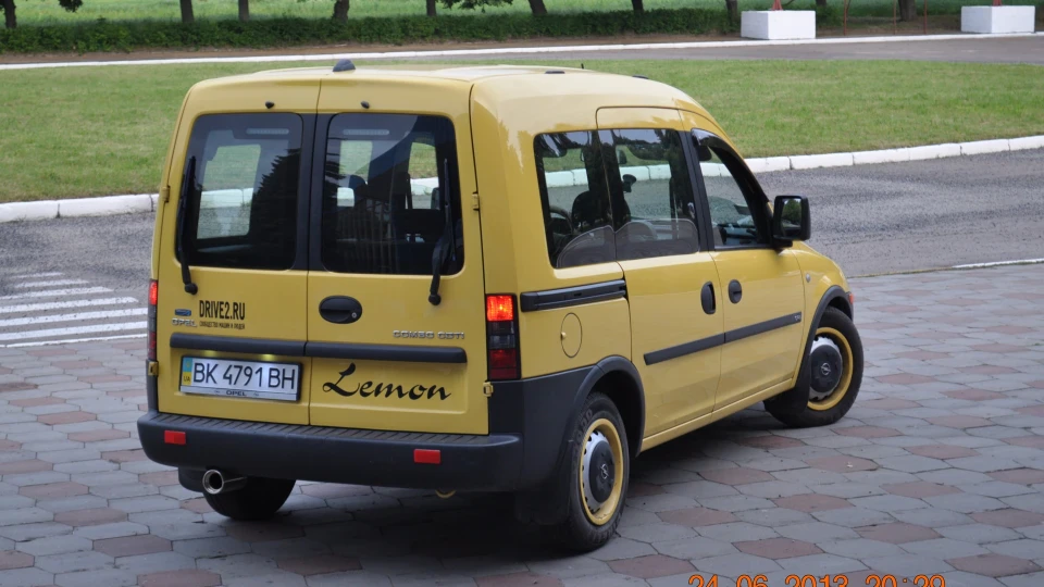 Opel Combo 1.3 CDTI LEMON 2