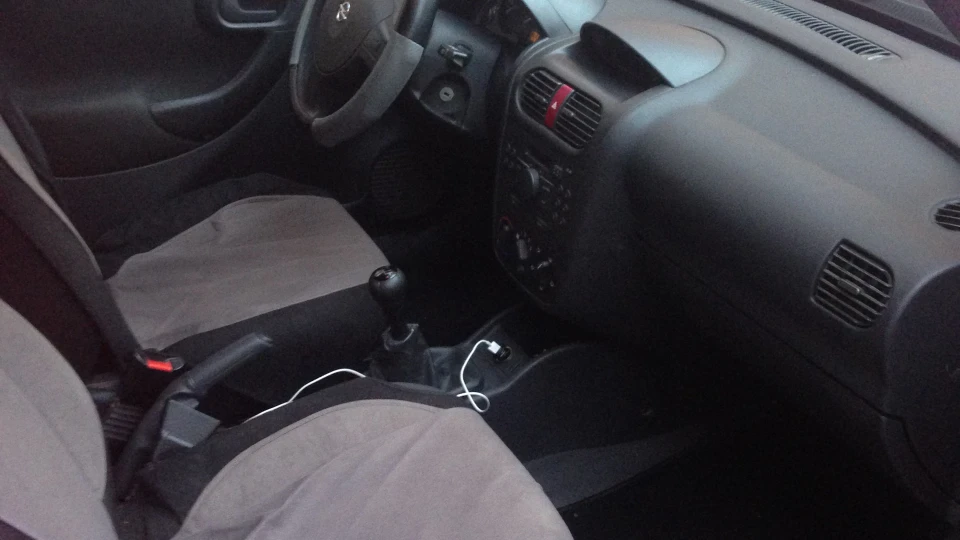 Opel Combo 1,3 CDti 4