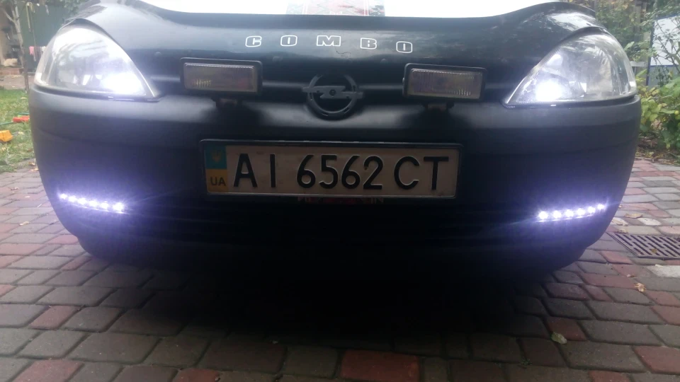 Opel Combo 1.3 cdti 4