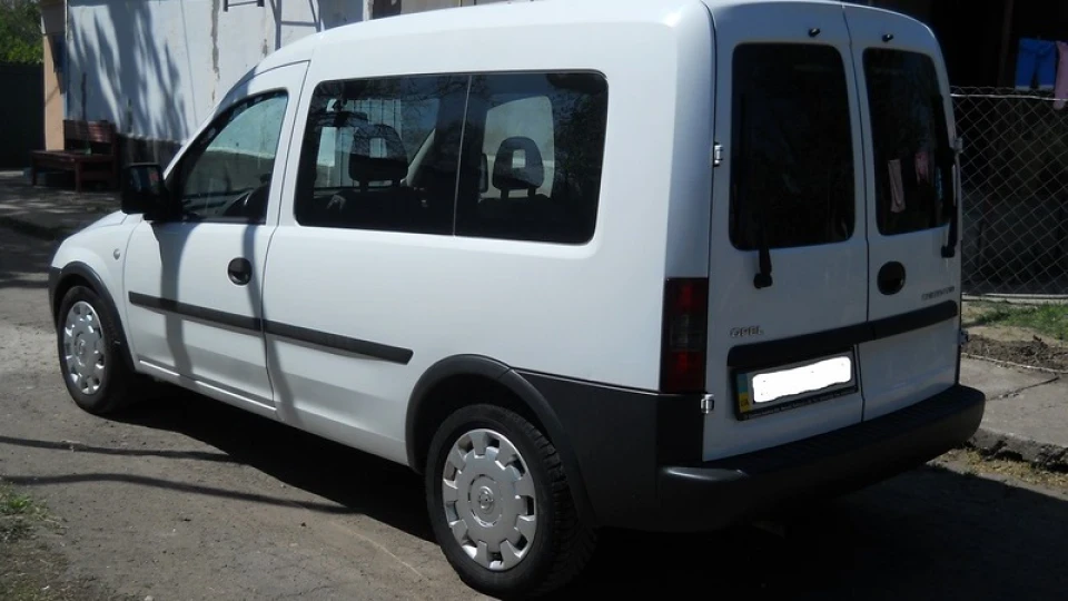 Opel Combo 1.3 турбо дизель 3
