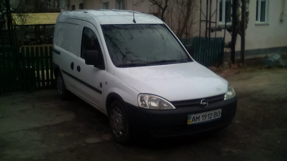 Opel Combo 1.3 турботрактор 3
