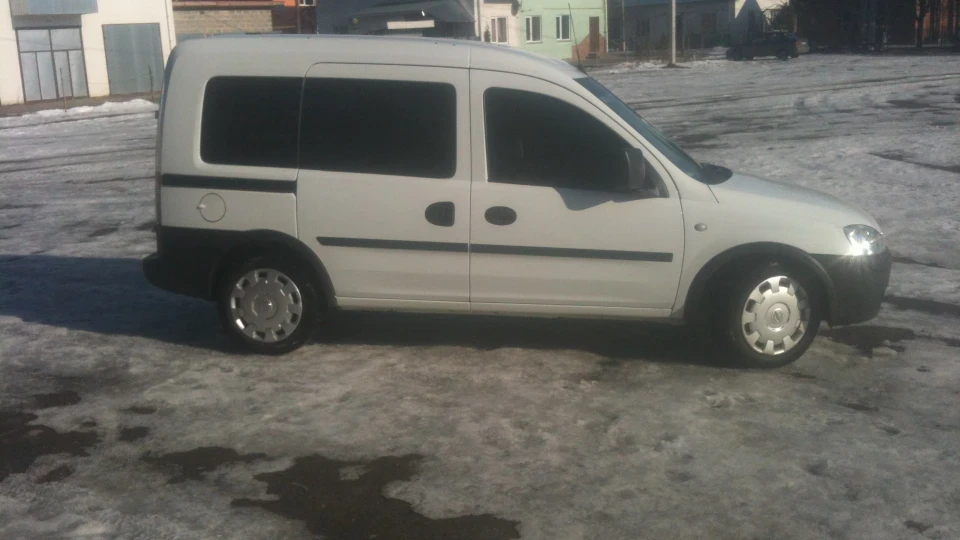 Opel Combo 1,3CDTI 4