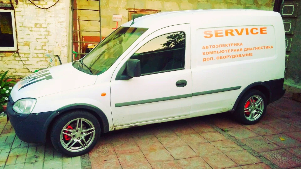 Opel Combo 1.6 бензин 87 л.с