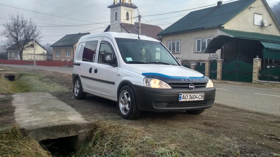 Opel Combo 1.7 (Біла ластівка) 3