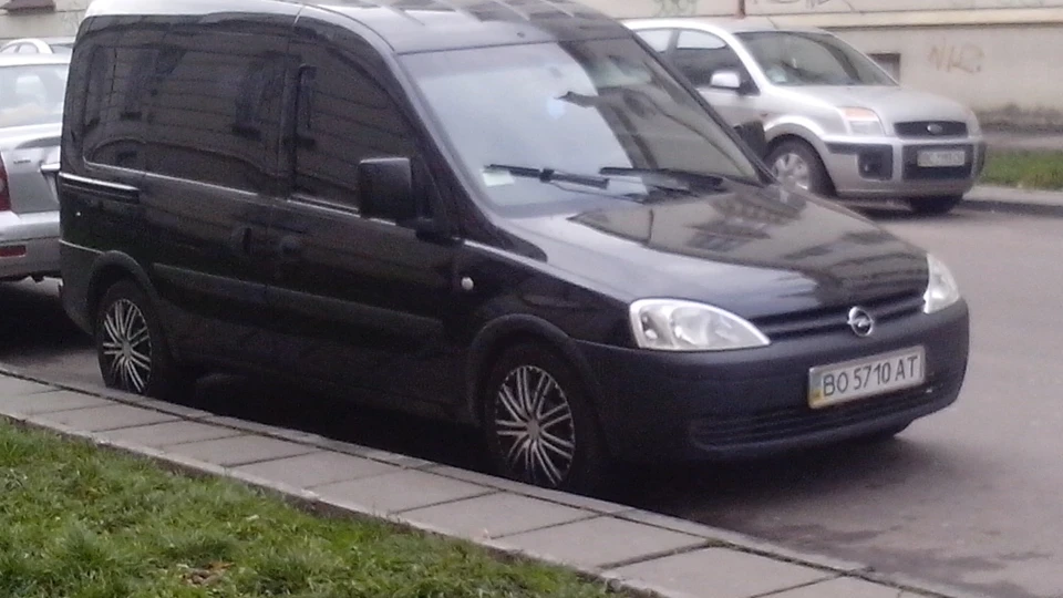 Opel Combo 1,7 CDTI 74kw v16