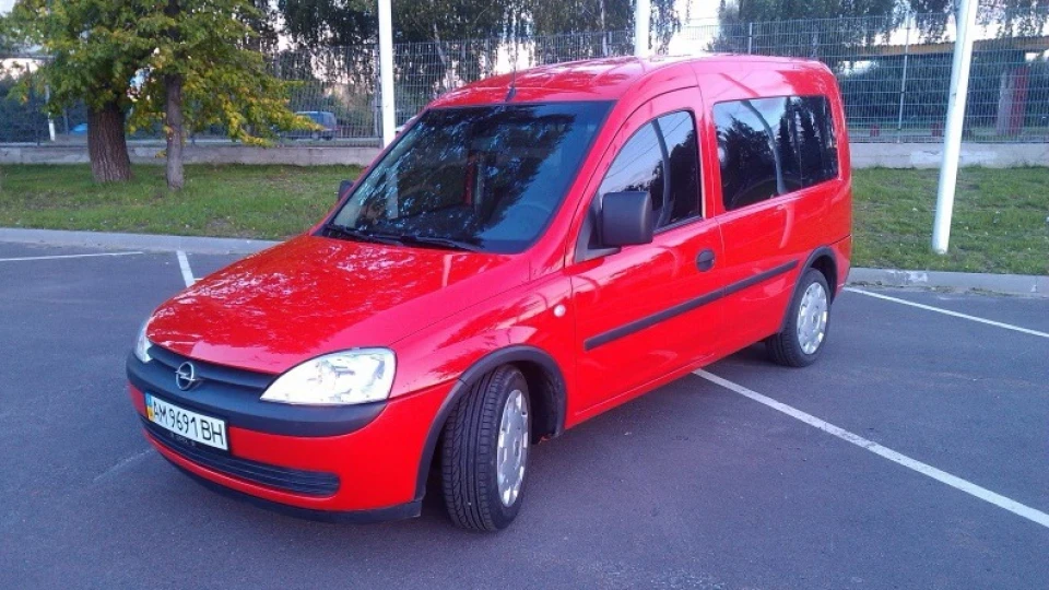 Opel Combo 1.7 CDTI Турбо-Каблук 2