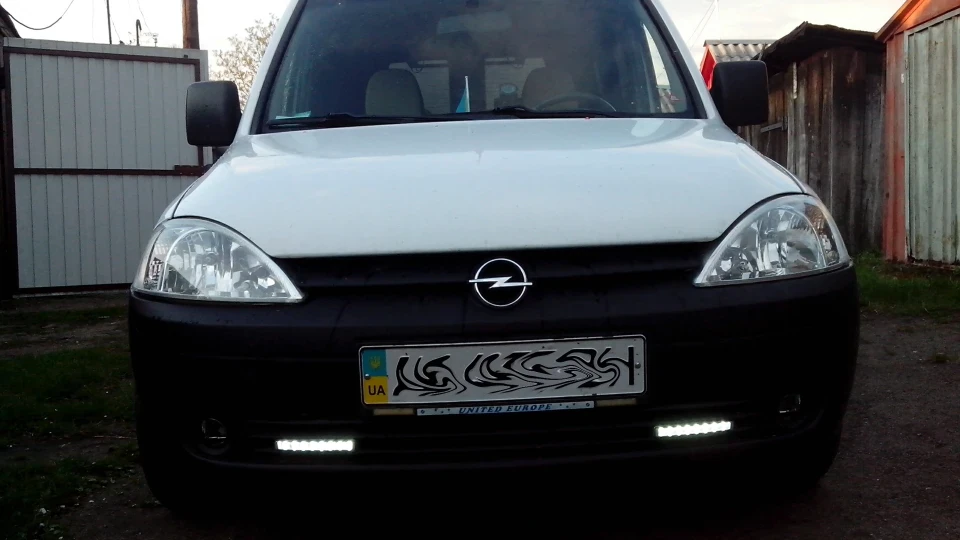 Opel Combo 1,7 CDTI Z17DTH 4