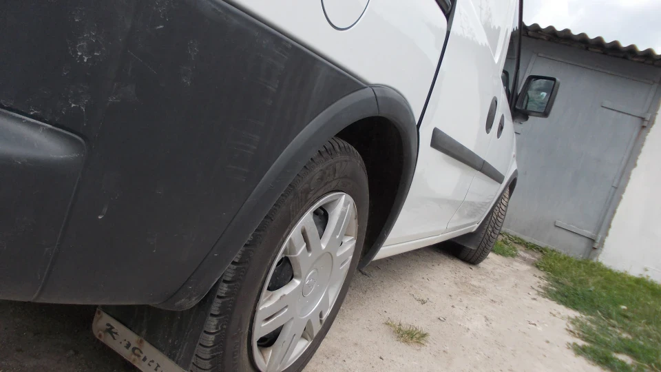 Opel Combo 1.7 Dti 2