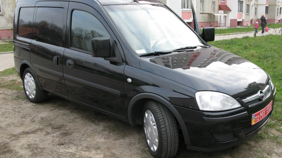 Opel Combo 1.7CDTI КАБЛУЧОК 5
