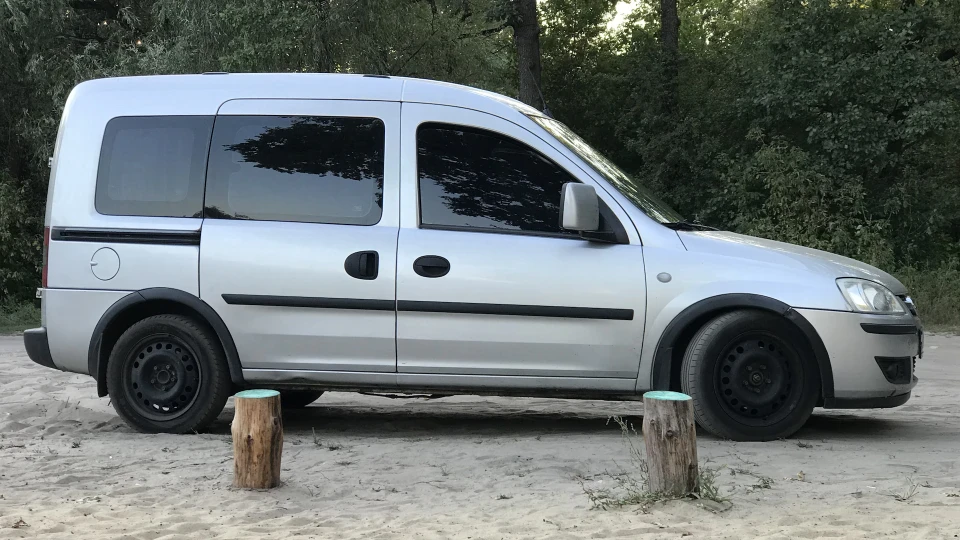 Opel Combo 1.7Cdti турбокаблук 2