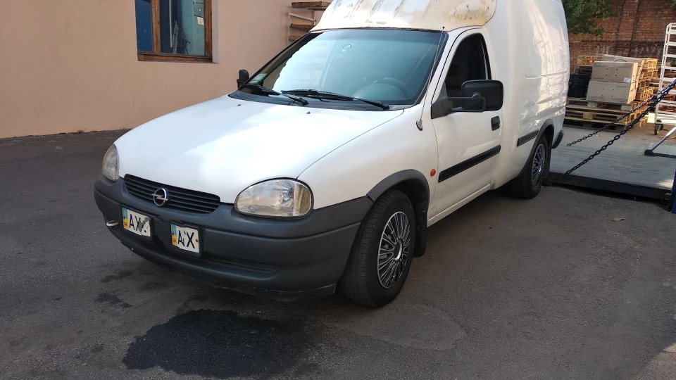 Opel Combo 1.7D isuzu