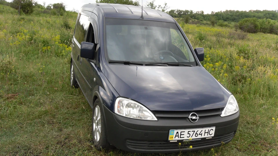 Opel Combo CDTI 1.7. Синій АВТО БУС 4