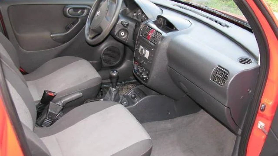 Opel Combo Маленький Літак 3